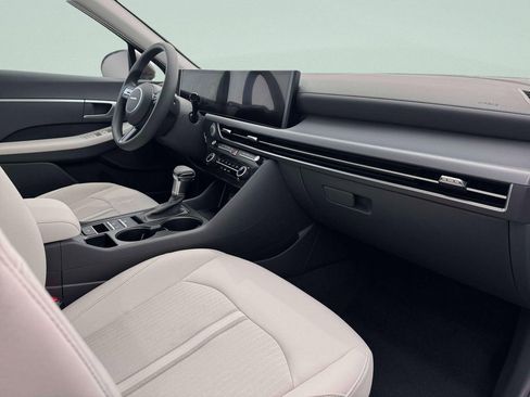 New 2026 Hyundai Sonata SE FWD image 16