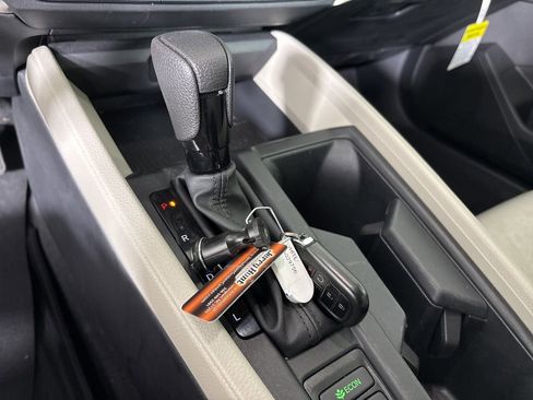 Used 2024 Honda Accord EX image 18