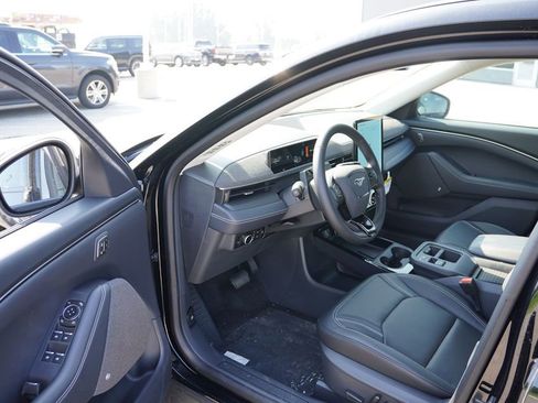 New 2025 Ford Mustang Mach-E Premium image 10