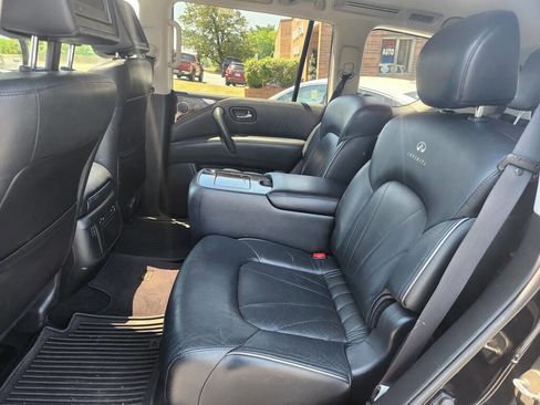 Used 2013 INFINITI QX56 4WD w/ Deluxe Touring Pkg image 13