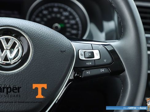 Used 2020 Volkswagen Golf 4-Door image 22