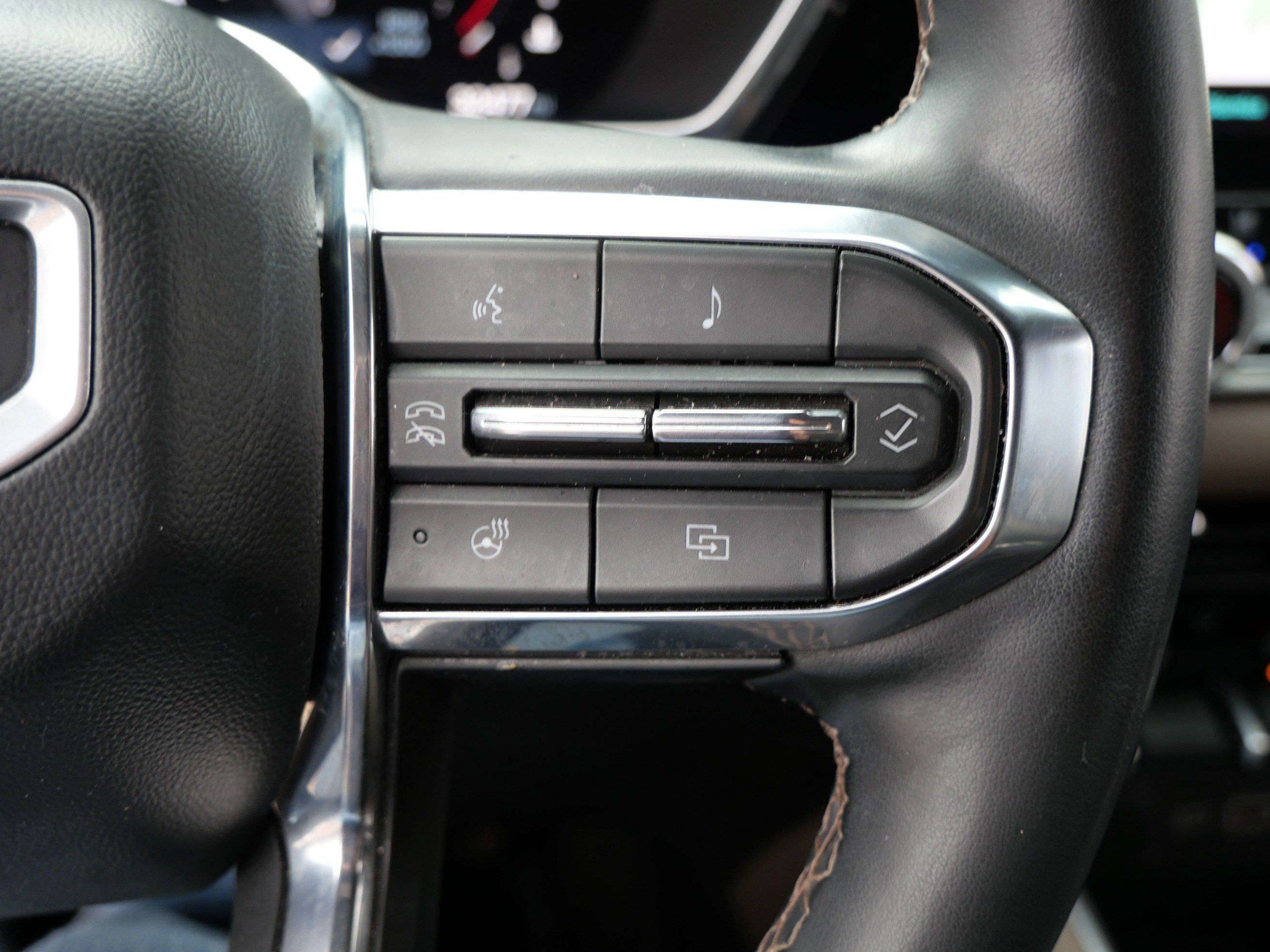 Used 2023 GMC Canyon Denali AWD/4WD image 29