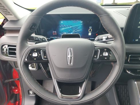 New 2026 Lincoln Aviator Reserve w/ Jet Appearance Package AWD/4WD image 15