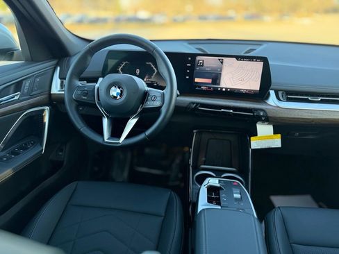 New 2026 BMW X1 xDrive28i w/ Convenience Package image 10
