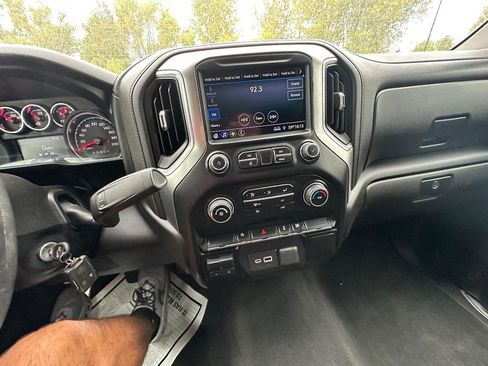 Used 2019 Chevrolet Silverado 1500 LT w/ Trailering Package AWD/4WD image 21