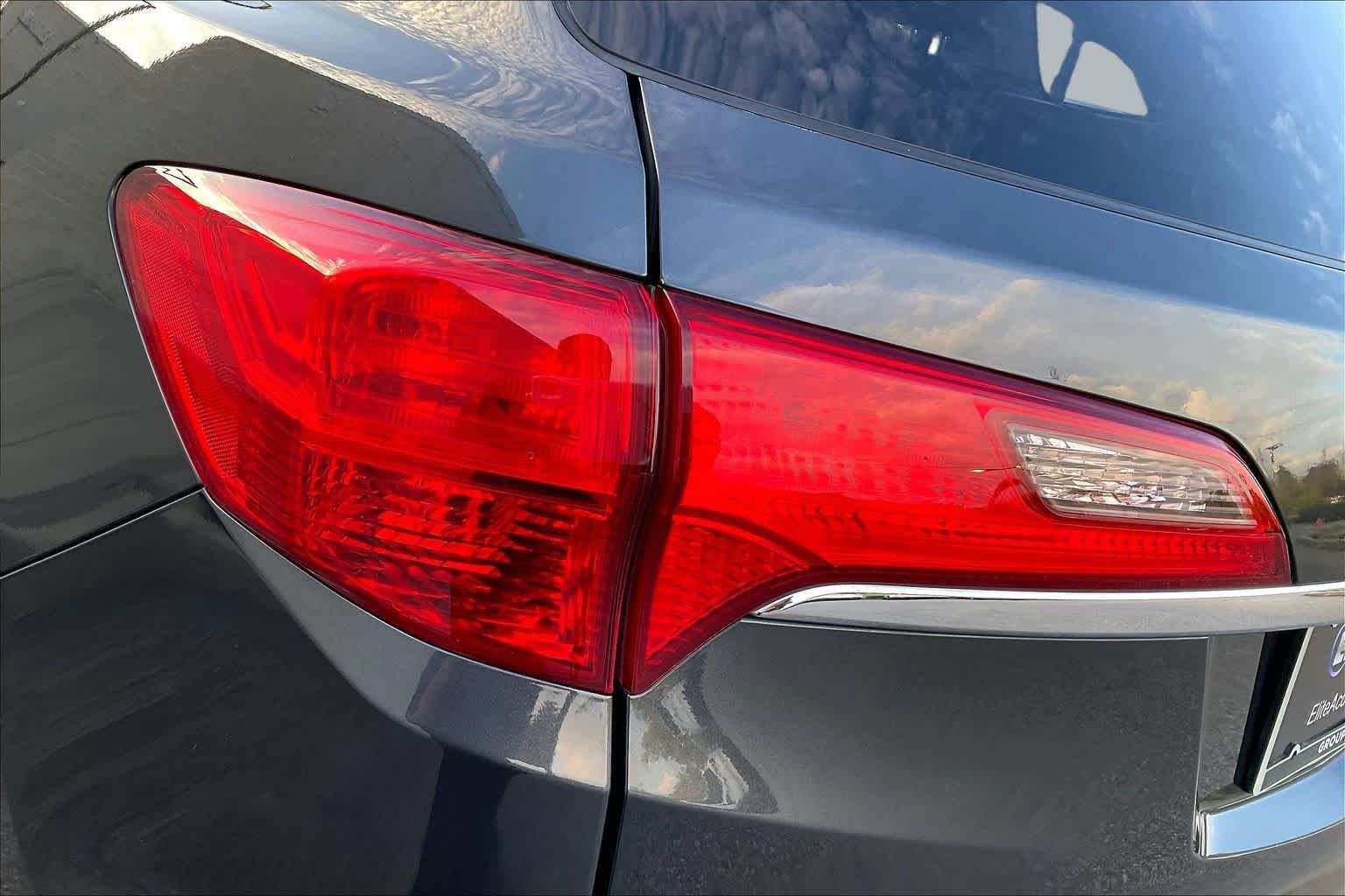 Used 2013 Acura RDX w/ Technology Package AWD/4WD image 27