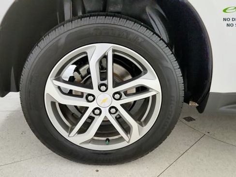 Used 2017 Chevrolet Equinox Premier w/ Enhanced Convenience Package FWD image 76