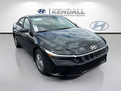 New 2026 Hyundai Elantra SE