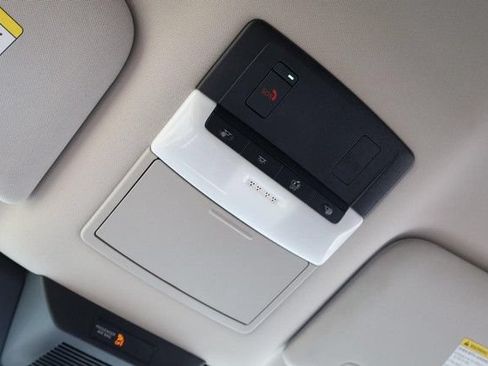 Certified 2025 Nissan Pathfinder SV AWD/4WD image 18