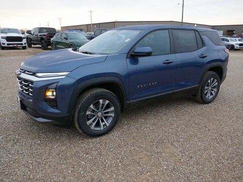 New 2026 Chevrolet Equinox LT image 7