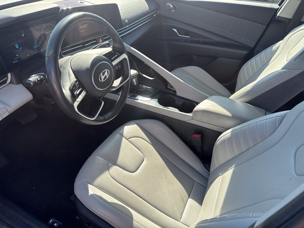 Used 2024 Hyundai Elantra Limited FWD image 22