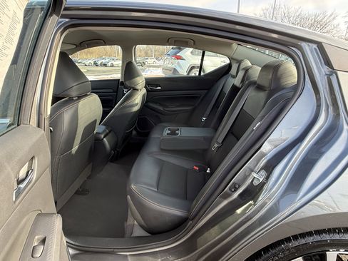 Used 2022 Nissan Altima 2.5 SR image 15