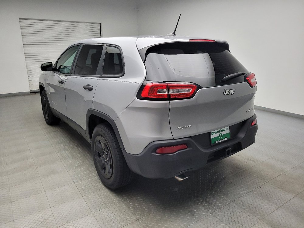 Used 2014 Jeep Cherokee Sport w/ Trailer Tow Group AWD/4WD image 5
