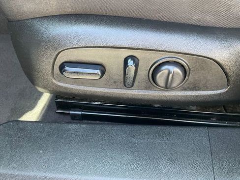 Used 2018 Chevrolet Malibu LT image 6