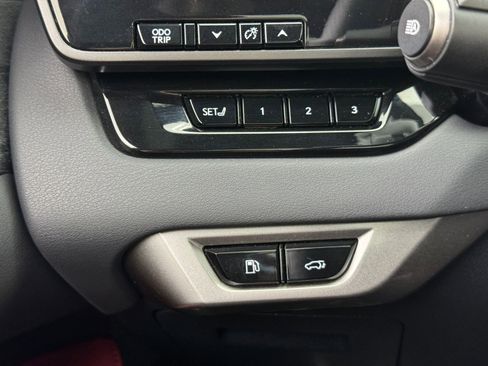 Used 2023 Lexus RX 500h F Sport w/ Cold Area Package image 18