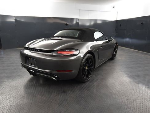 Certified 2025 Porsche 718 Boxster RWD image 7