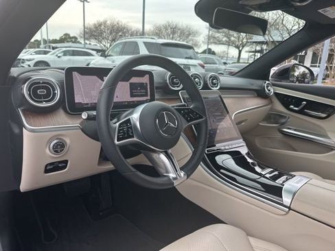 Certified 2024 Mercedes-Benz CLE 300 4MATIC Cabriolet image 19