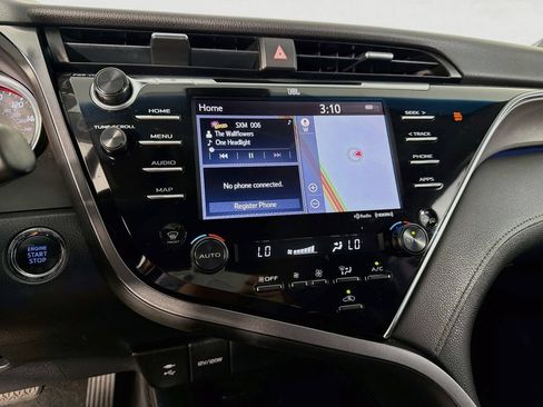 Used 2018 Toyota Camry XSE w/ Driver Assist Package FWD image 21