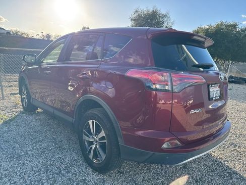 Used 2018 Toyota RAV4 XLE w/ All Weather Liner Package image 2