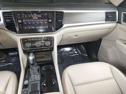 Used 2022 Volkswagen Atlas SE FWD image 17