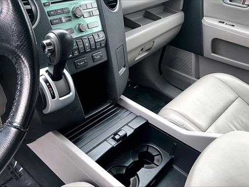 Used 2011 Honda Pilot EX-L image 15