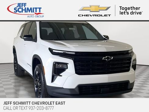 New 2026 Chevrolet Traverse LT w/ Midnight/Sport Edition AWD/4WD image 1