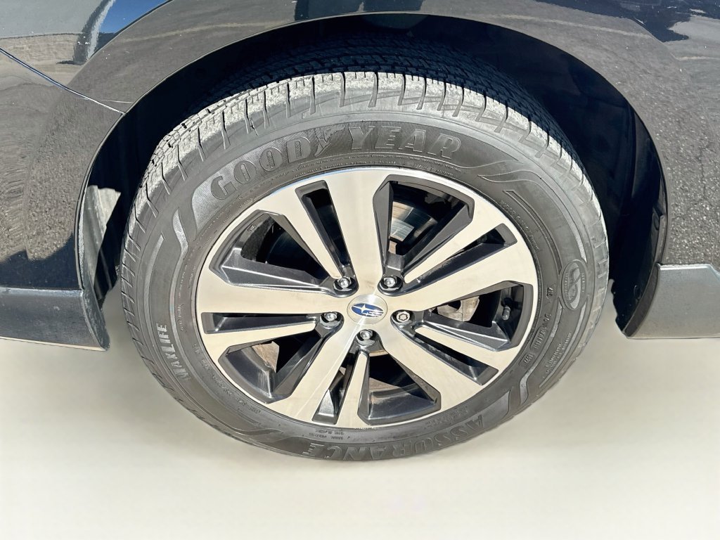 Used 2019 Subaru Outback 2.5i Limited AWD/4WD image 39