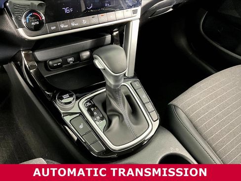 Used 2023 Kia Seltos S w/ Navigation Package image 16