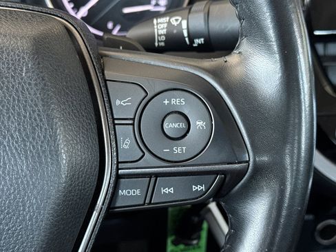 Used 2024 Toyota Camry SE FWD image 25