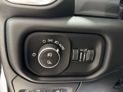 New 2026 RAM 1500 Laramie w/ Laramie Preferred Package AWD/4WD image 25