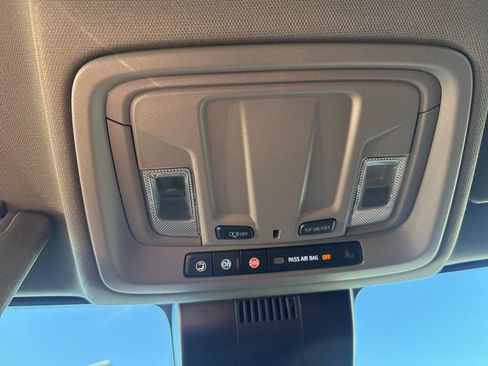 Used 2022 Chevrolet Silverado 1500 LT w/ Max Trailering Package image 21