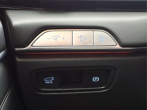 Used 2025 Genesis GV80 2.5T Standard image 19