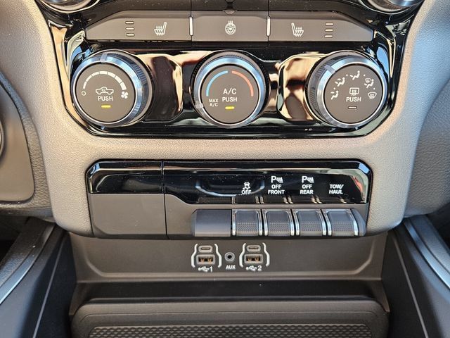 New 2026 RAM 1500 Big Horn AWD/4WD image 19
