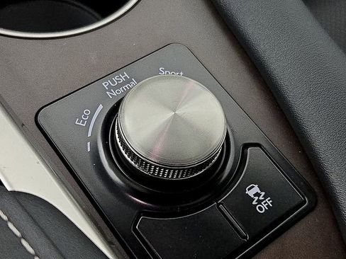 Certified 2022 Lexus RX 350 FWD w/ Premium Package image 30