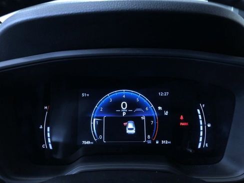 Certified 2026 Toyota Corolla Cross LE FWD image 30