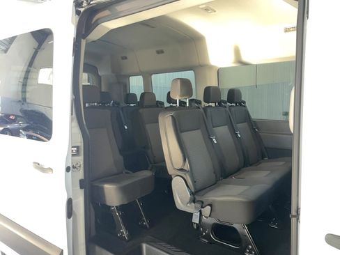 Used 2023 Ford Transit 350 XLT RWD image 5