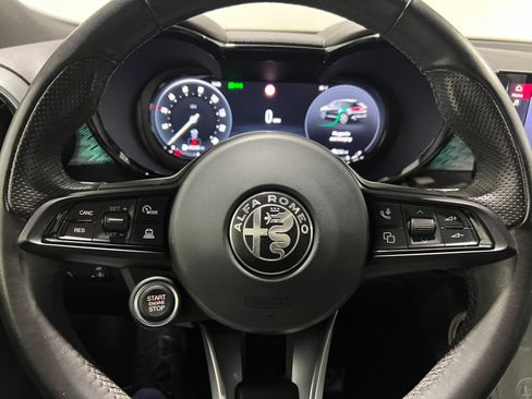 Used 2024 Alfa Romeo Tonale Ti image 26