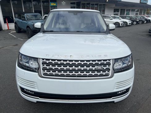 Used 2016 Land Rover Range Rover HSE image 12