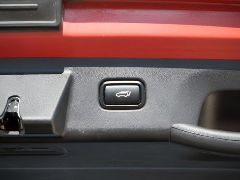 Used 2022 Hyundai Tucson Limited AWD/4WD image 11