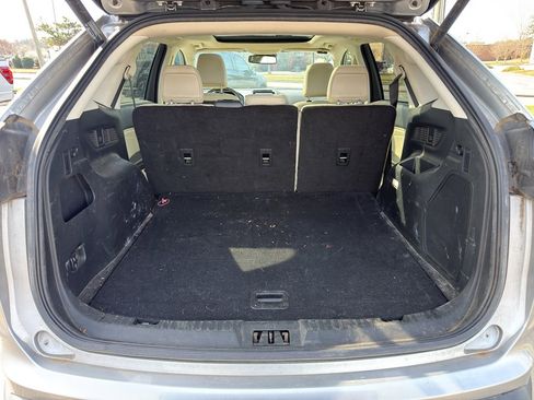 Used 2022 Ford Edge Titanium image 10