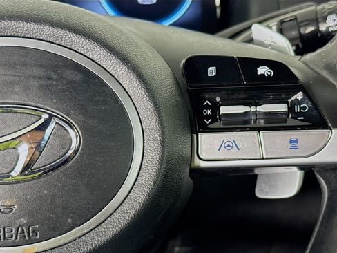 Used 2023 Hyundai Santa Cruz Limited AWD/4WD image 13