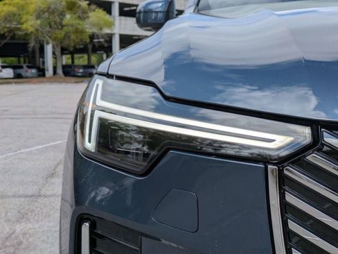 New 2026 Volvo XC90 B5 Core AWD/4WD image 10
