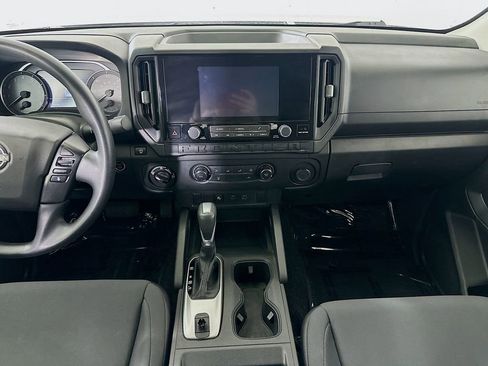 Used 2025 Nissan Frontier S image 18