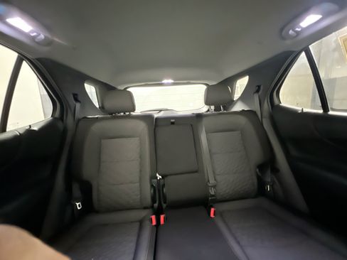 Used 2020 Chevrolet Equinox LT FWD image 33