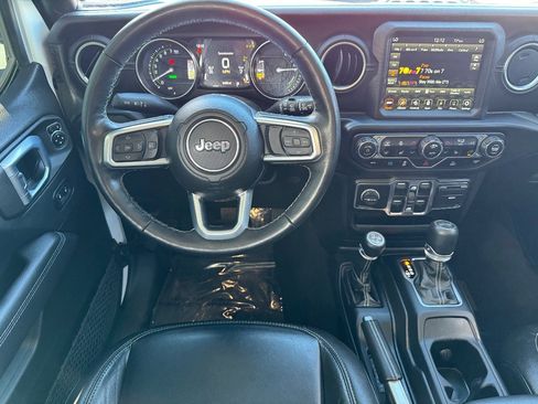 Used 2021 Jeep Wrangler Unlimited Sahara w/ Cold Weather Group image 23