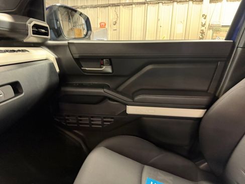 Used 2024 Toyota Tacoma TRD Off-Road w/ TRD Off Road Upgrade Package image 35