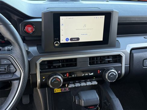 Used 2024 Toyota Tacoma TRD Off-Road image 16