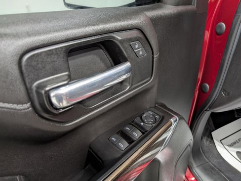 Used 2020 Chevrolet Silverado 1500 RST image 18