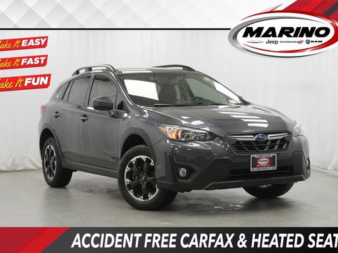 Used 2023 Subaru Crosstrek 2.0i Premium image 1