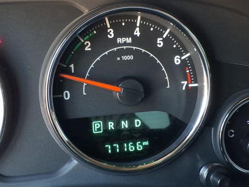 Used 2018 Jeep Wrangler Unlimited Sport S image 26